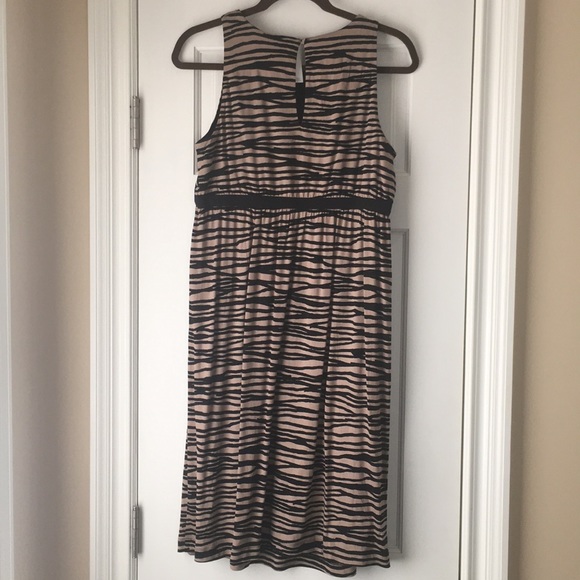 Ann Taylor Loft Maternity Dress - Picture 2 of 4